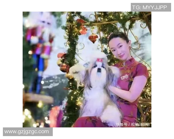 足球明星们的爱犬揭秘那些可爱的狗狗品种和趣事